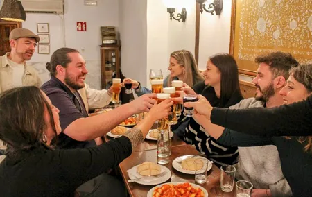 Madrid Tapas, Wine and History Tour