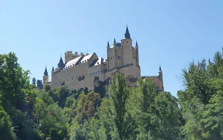 Toledo and Segovia Private Tour with Hotel Pick Up from Madrid