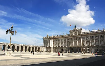 Private tour in Palacio Real of Madrid