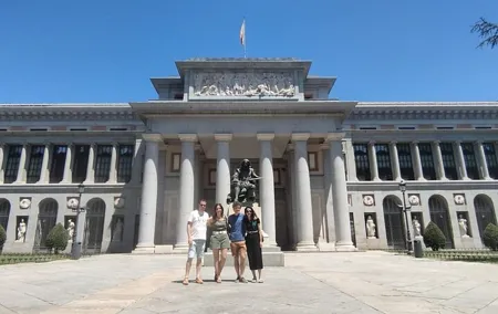 Tour 'Best of Prado Museum' (Skip the line ticket. 7 people max.)