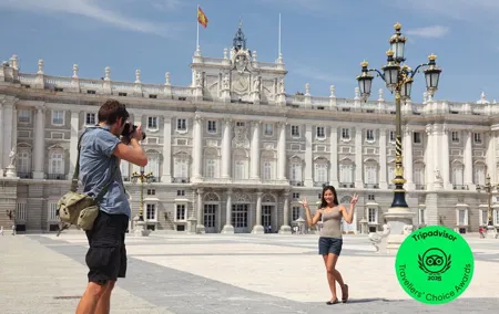 Madrid Royal Palace Professional Guided Tour with Skip the Line