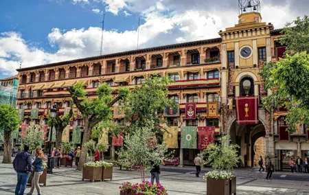 Toledo Day Trip from Madrid with Guided Tour and Free Time