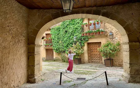 Segovia and Pedraza: from the Roman Empire to Middle Ages from Madrid