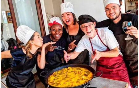 Traditional Paella & Sangría Workshop & Spanish Meal in Madrid