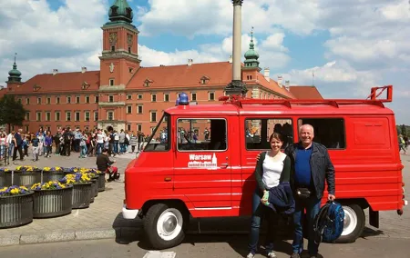 Private Tour: Warsaw City Sightseeing by retro minibus