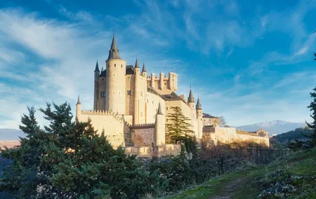 Segovia and Avila Guided Day Tour from Madrid