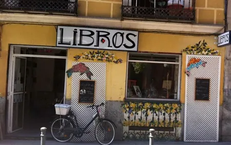 Explore Malasaña With A Local