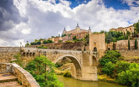 Full Day Trip to Toledo and Segovia from Madrid