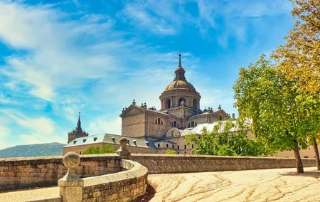 Escorial & Valley Half-Day Morning Tour from Madrid