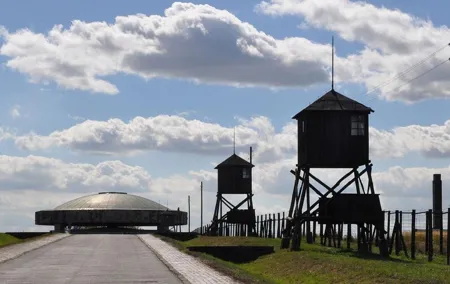 Majdanek - German camp from II World War - Private Tour - 1 DAY TRIP FROM WARSAW