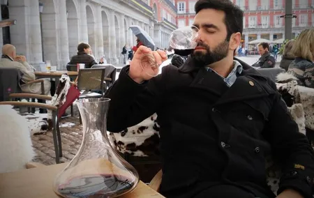 Tasting Madrid: Tapas Private Guided Tour (Customizable)