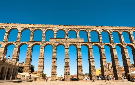 Afternoon Segovia Tour with Cathedral & Alcazar Visit from Madrid