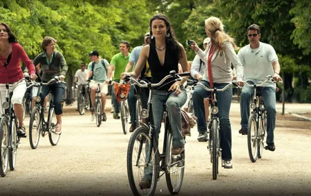 City Bike Rental with Phone Holder and Self Guided Tour