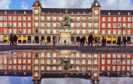 2-Hour Tour of the Madrid of Mysteries