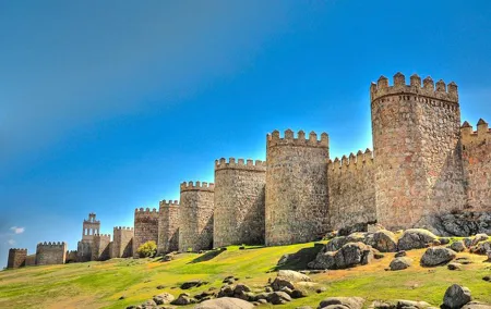 Private Tour: Avila and Segovia from Madrid