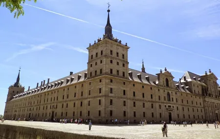 Private Tour El Escorial and The Valley of the Fallen from Madrid