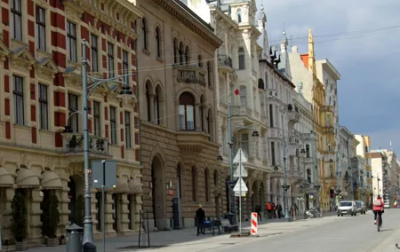 Full-Day Private Historic Guided Tour of Lodz from Warsaw