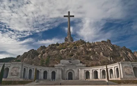 Private tour of Escorial Monastery & Valley of the Fallen