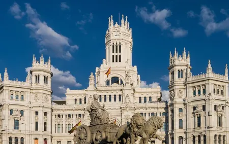 Madrid Private Walking Tour with a Local