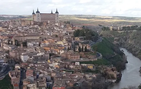 Toledo private tour from Madrid by private car