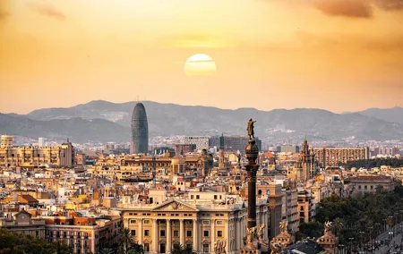 Private tour of Barcelona from Madrid by fast train