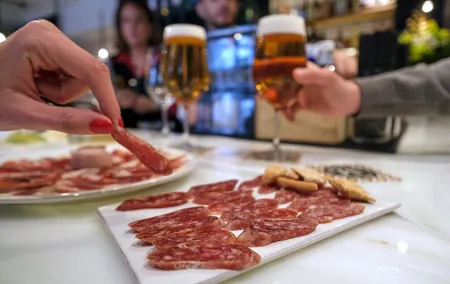 Tasting of Iberian Hams with Wine or Cava Pairing