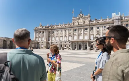 Madrid Royal Palace Small Group Guided Tour with Wine Tasting