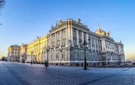 Madrid Royal Palace Shared Tour