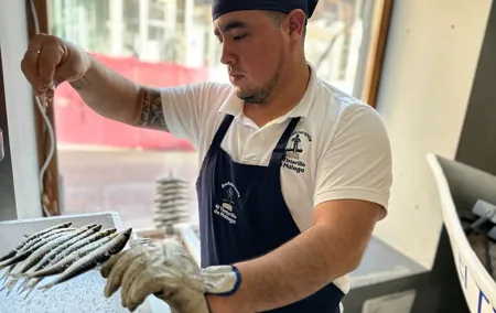 Traditional Cooking Class of Sardines with Dish Auction in Madrid
