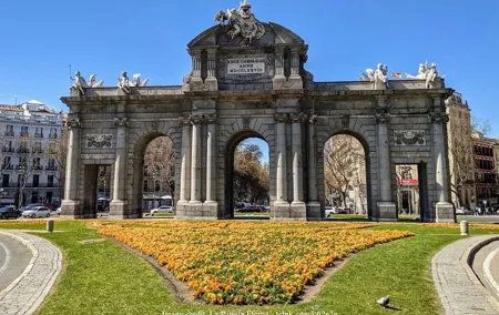 Welcome to Madrid: Private Half-Day Introductory Walking Tour