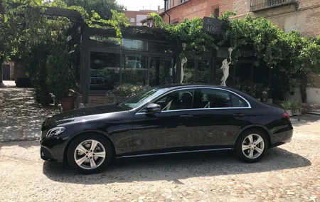 Transfer to Barajas Airport from Madrid