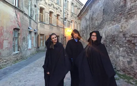 Warsaw Ghost Walking Tour