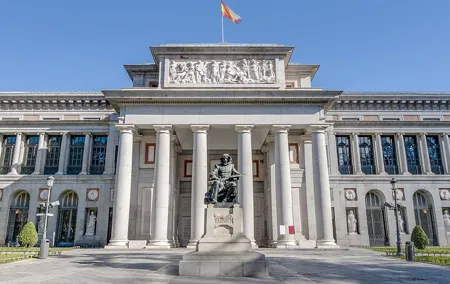 Private Audio Guided Walking Tour in Madrid