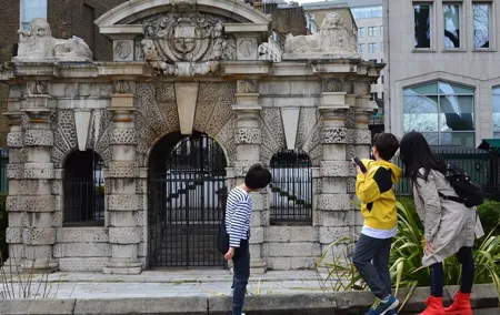 Self-Guided Tour of Old Madrid for Kids and Families in English