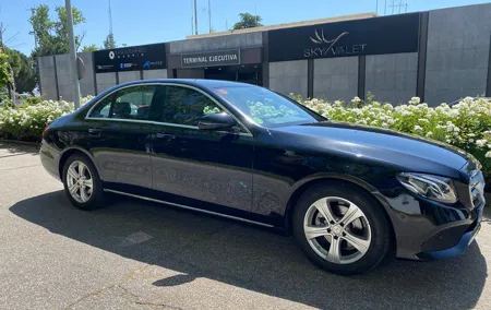 Transfer from Barajas Airport to Madrid
