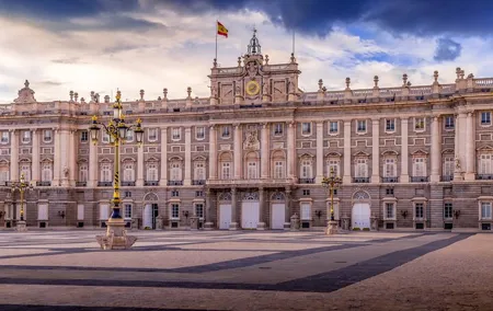 Gems of Madrid – Private Walking Tour for Couples