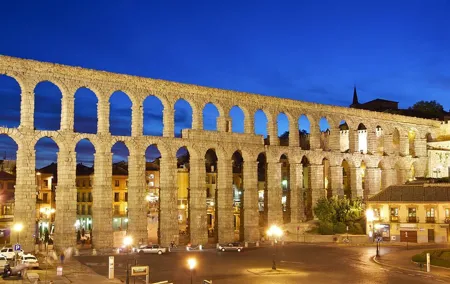 Private Day Trip to Segovia from Madrid with a local