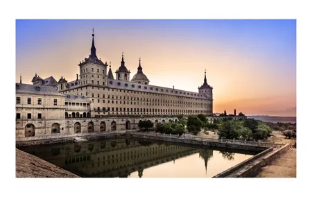 Photographic Experience in Historic San Lorenzo de El Escorial
