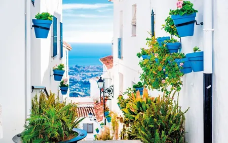 8-Day Tour to Andalusia and Relaxation on Costa del Sol