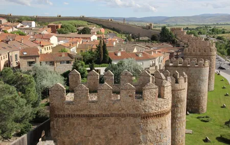 Private Tour of Avila and Segovia from Madrid
