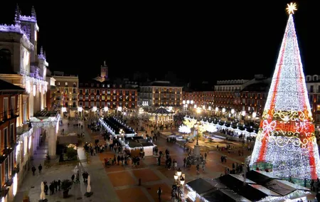 Festive 3 Hour Walking Tour Madrid’s Plaza Mayor Christmas Market