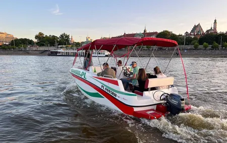 Warsaw by Water: 1-hour Vistula River Cruise with English Guide