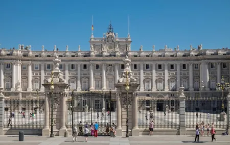 Private Madrid History and Highlights Walking Tour