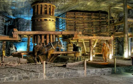 Krakow and Salt Mine Visit - Full Day Tour from Warsaw by private car