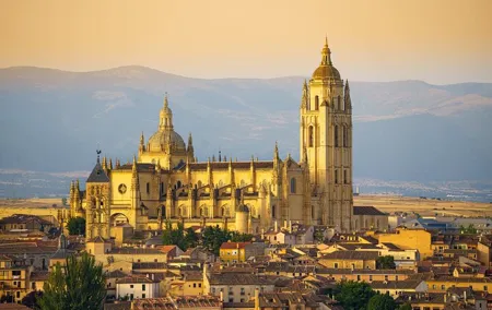 Private Full Day Tour of Madrid and Segovia with Guides