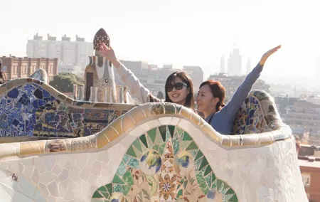 Best of Barcelona: Sagrada Familia, Park Guell, Montjuic & Gothic