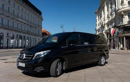 Luxury Warsaw Chopin Airport Transfer by private Minivan car