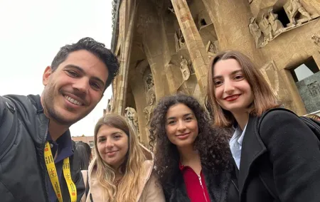 Sagrada Familia Evening Private Tour with Expert Guide