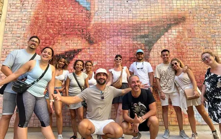 Barcelona: Sagrada Familia, Modernism and Gothic Quarter