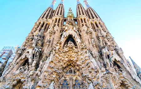 The Gaudi Tour (Small Group): Sagrada Familia & Park Guell